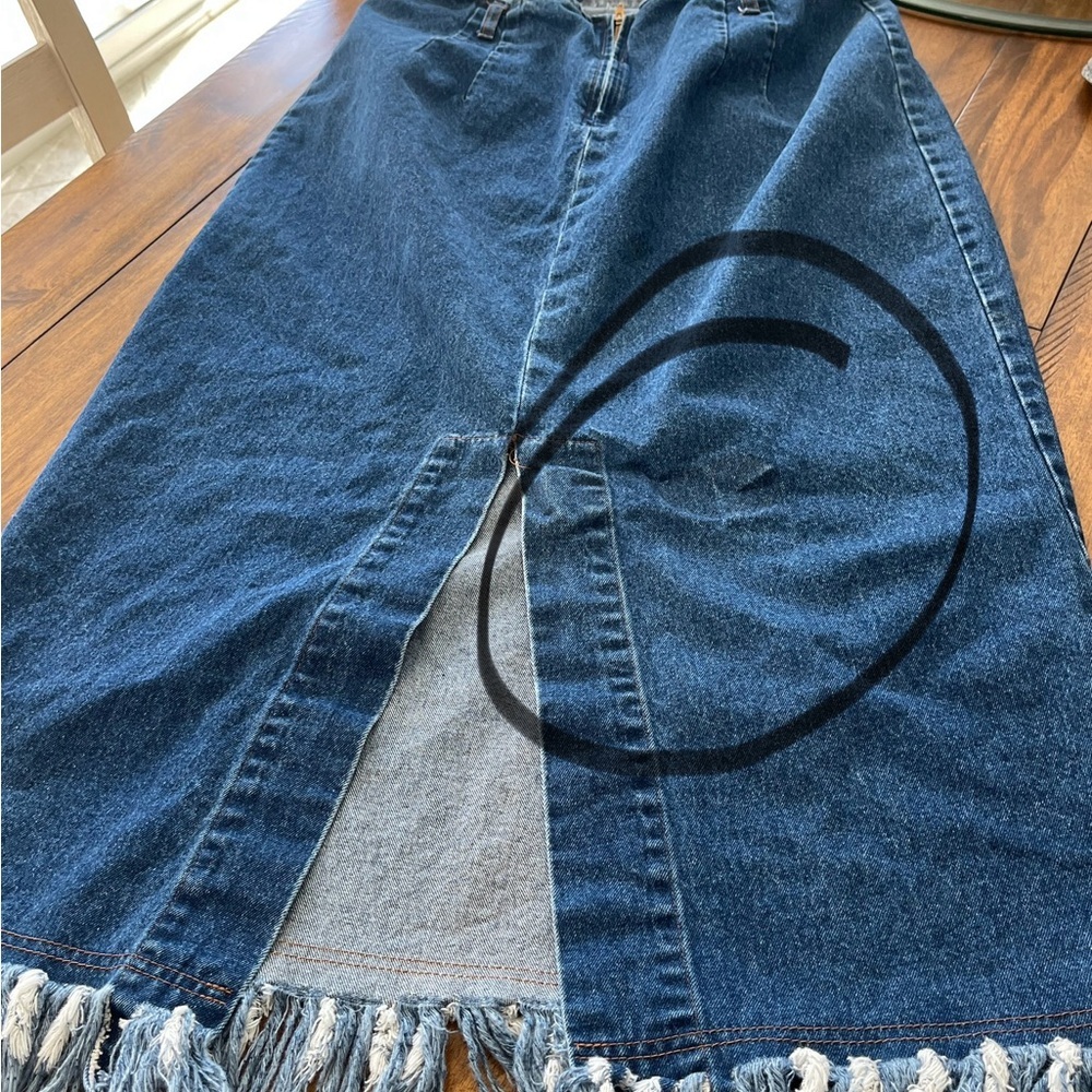 Denim Blue Frayed Hem Skirt - Picture 16 of 16